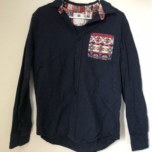 Navy blue On The Byas button down